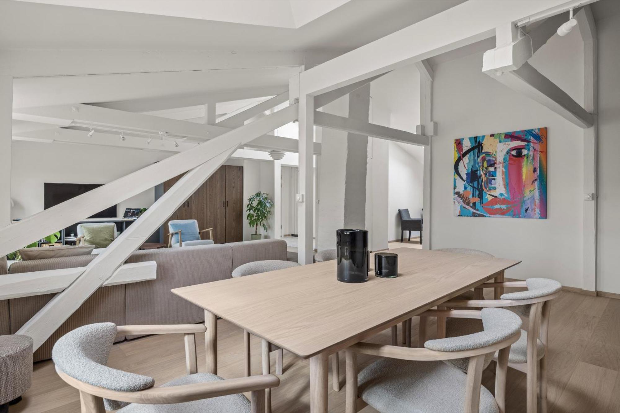 Exclusive Penthouse With Terrace Leilighet *